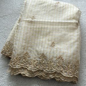 Cream and Gold Embroidered Dupatta with Scalloped Edges